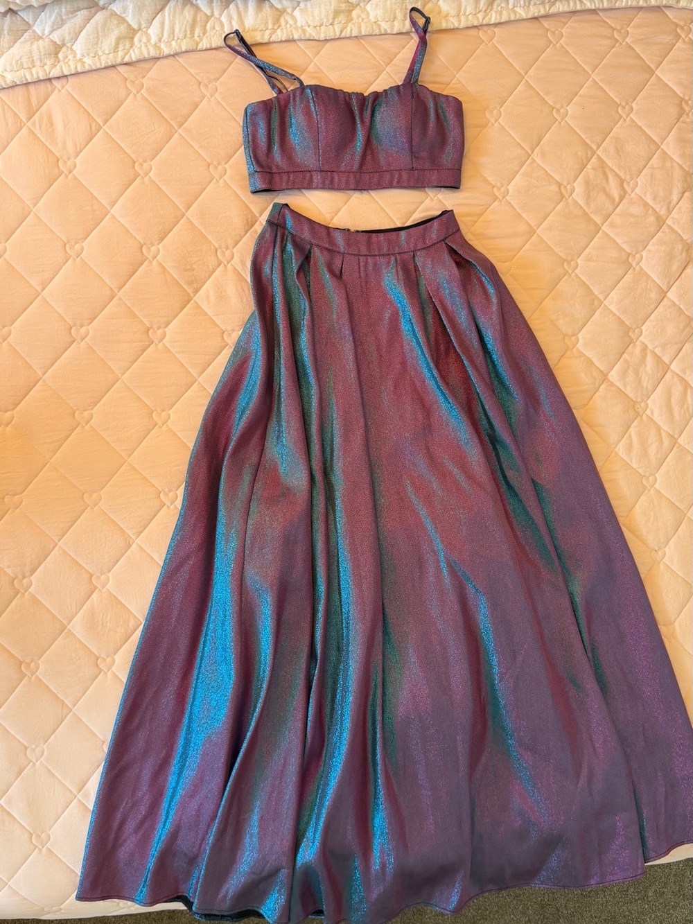 Windsor Iridescent Pink Blue Purple Prom Gown - Picture 2 of 2